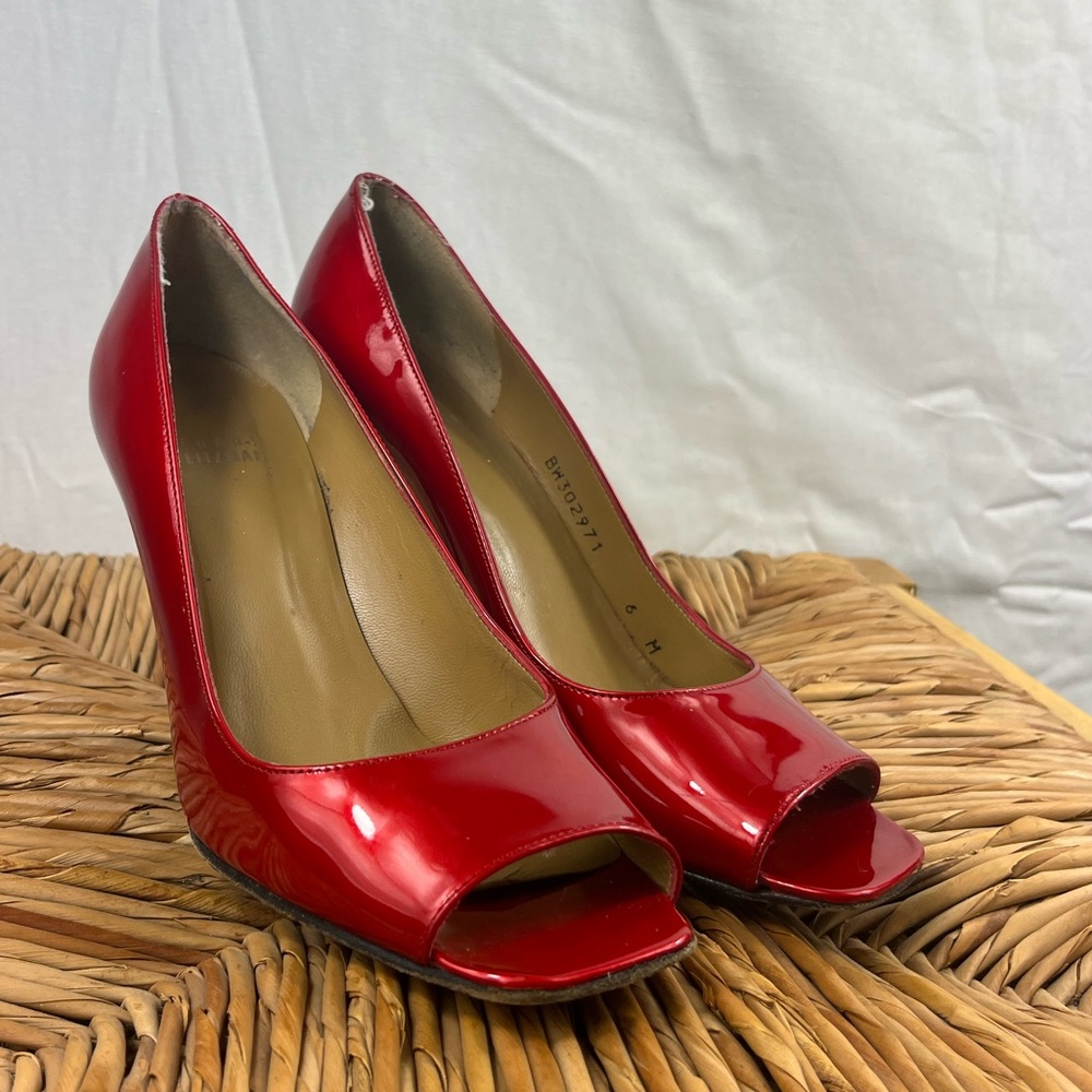 Stuart Weitzman‎ Red Patent Peep-Toe Stiletto Pumps Sz 6